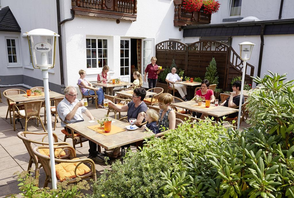 Landhaus Lenneper-Fuehrt Kirchhundem Exterior foto