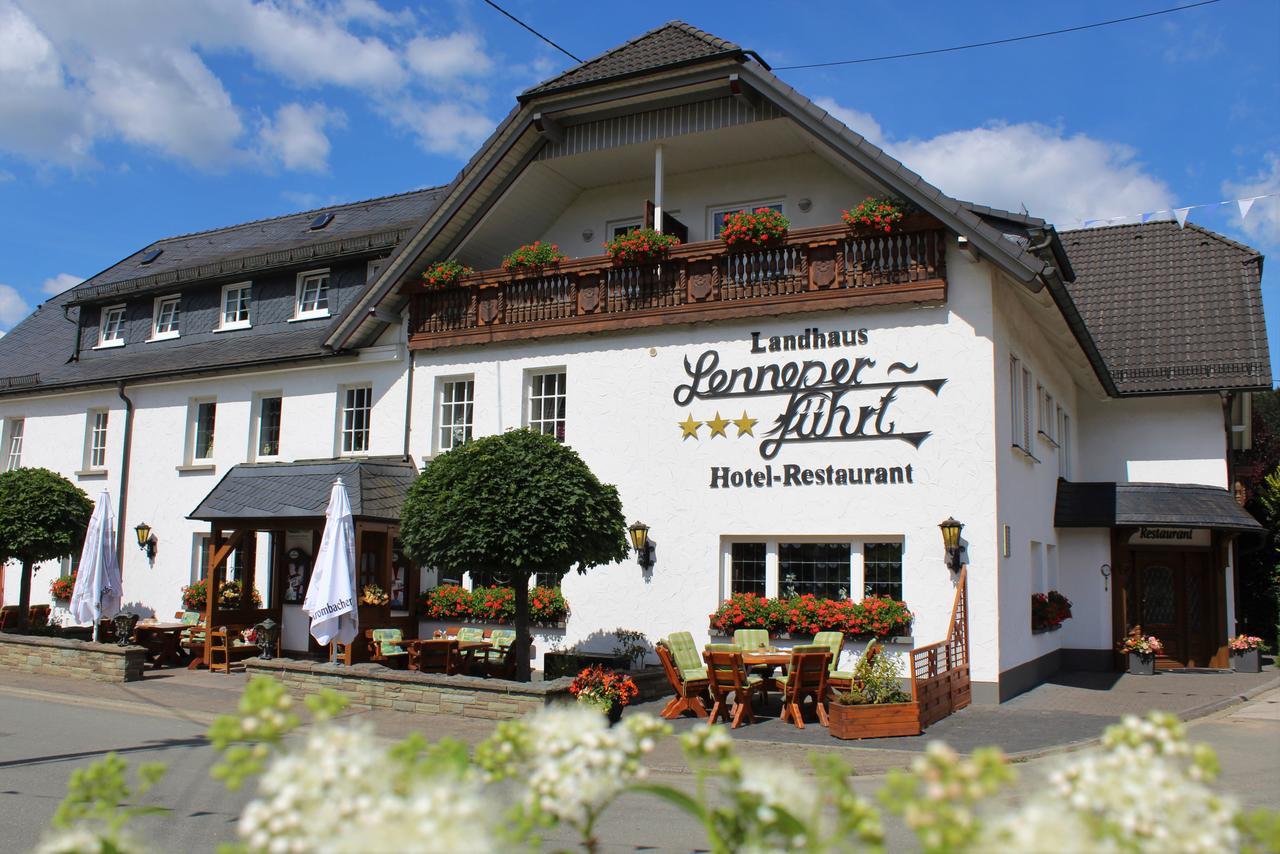 Landhaus Lenneper-Fuehrt Kirchhundem Exterior foto